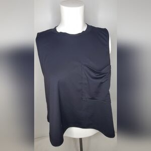 Free People Size M Cropped Top FPMovement In Black And Crew Neck